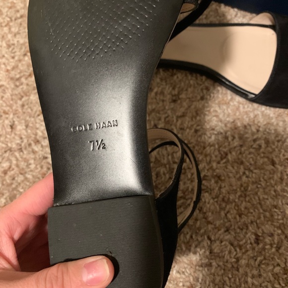 COLE HAAN suede sandal - Picture 6 of 7